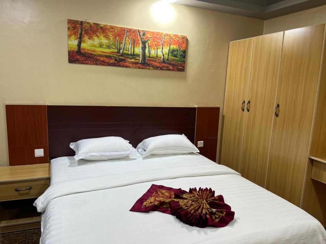 Eastern Plaza Hotel Juba Bagian luar foto